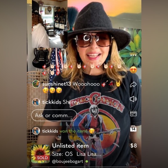 Like for next live show👀😎🎶 - Picture 3 of 16